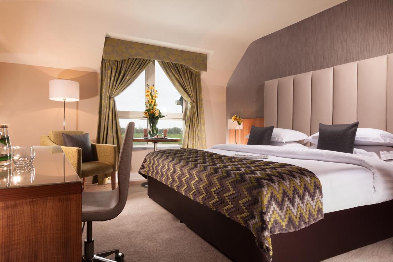 Castleknock Hotel Blanchardstown Exteriör bild