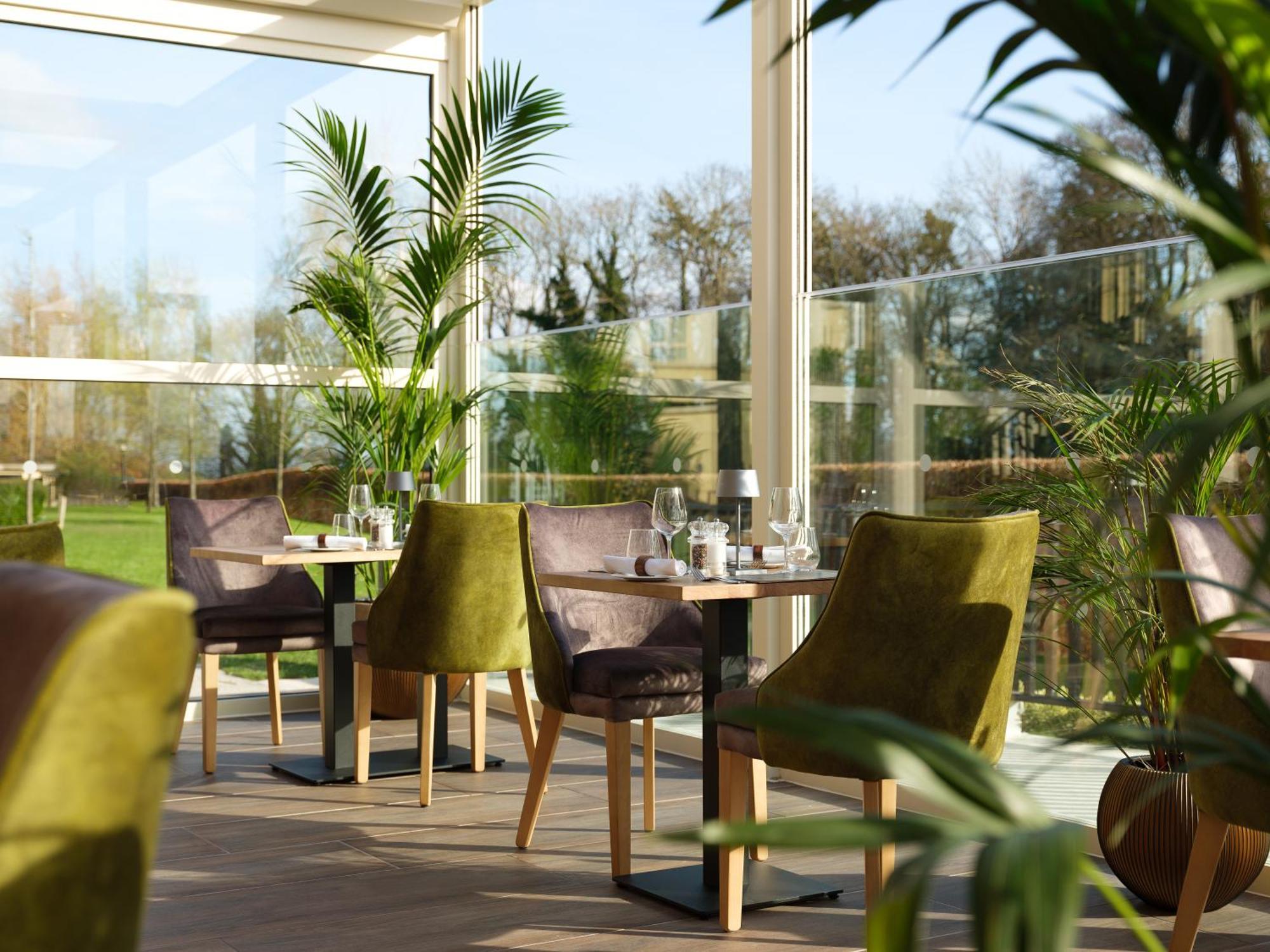 Castleknock Hotel Blanchardstown Exteriör bild