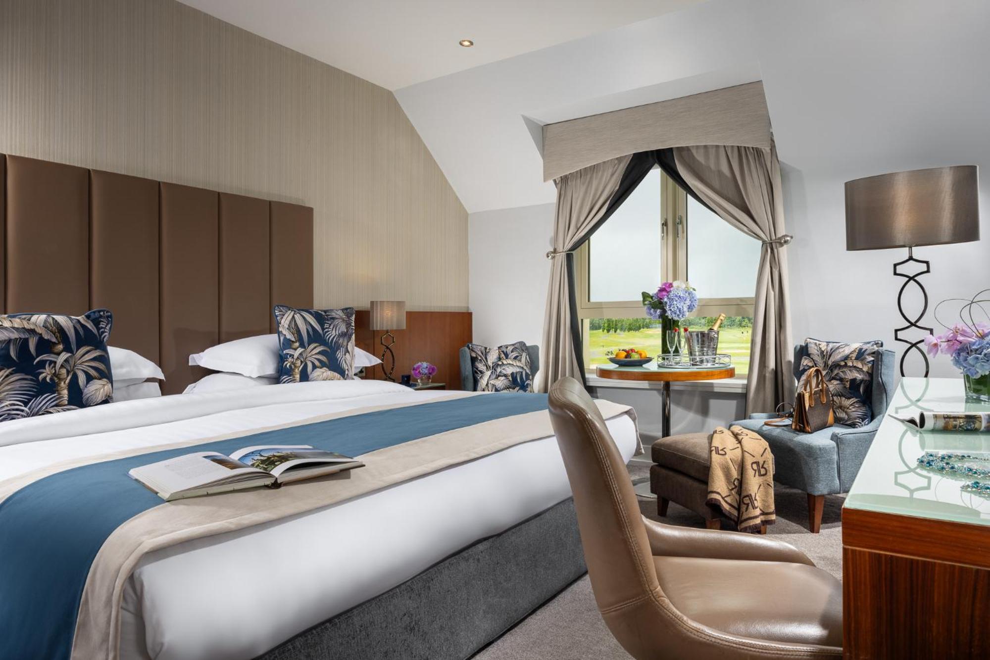 Castleknock Hotel Blanchardstown Exteriör bild
